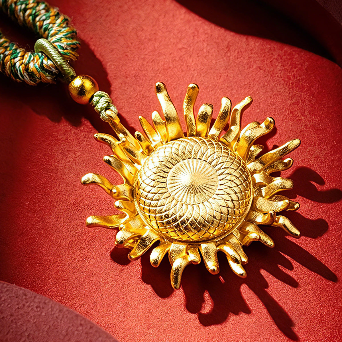 Daipithy | Pithy Mythology Artifact -Sunflower Spinning Blessing Charm