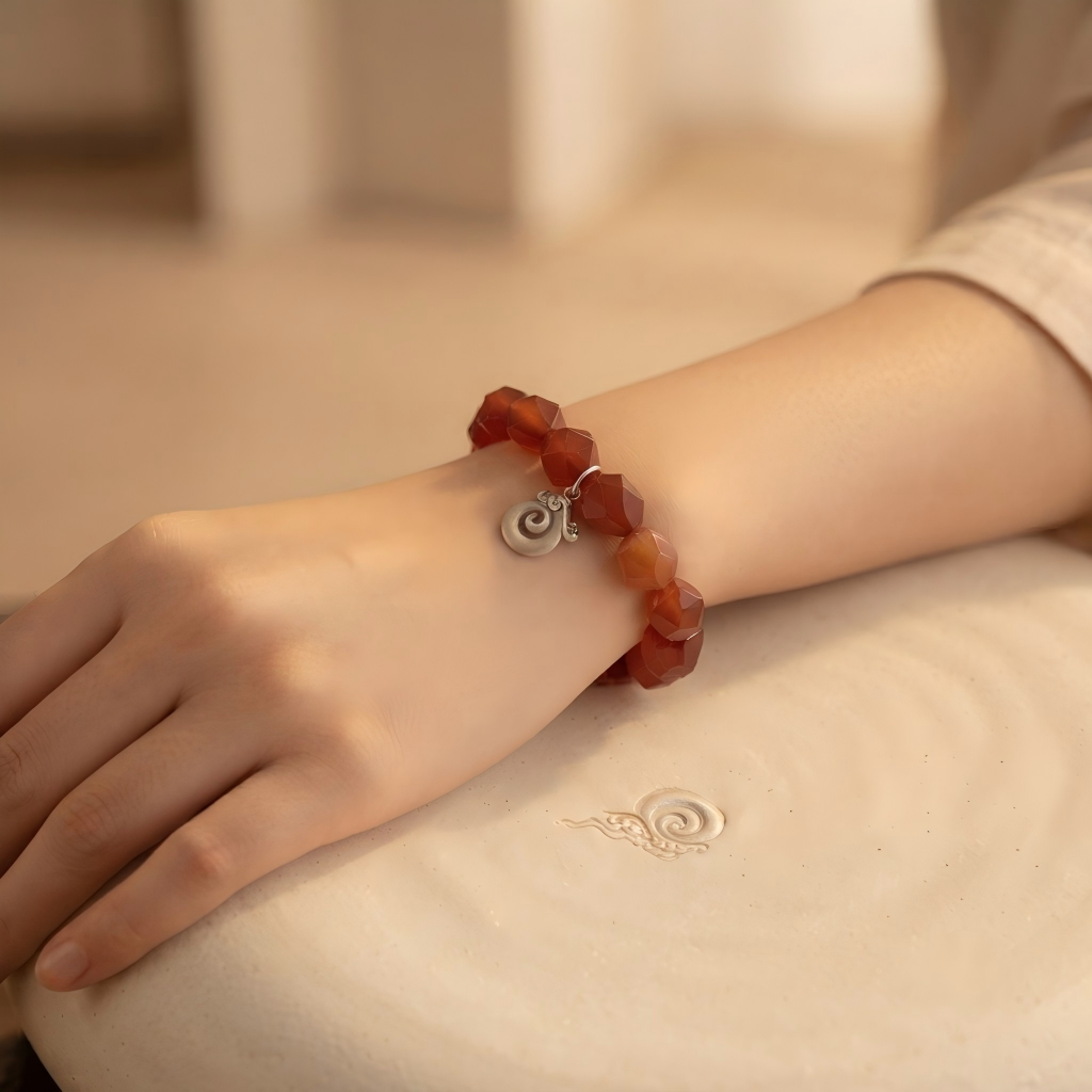 Dai Era - Fire Series Red Agate Silver Bracelet